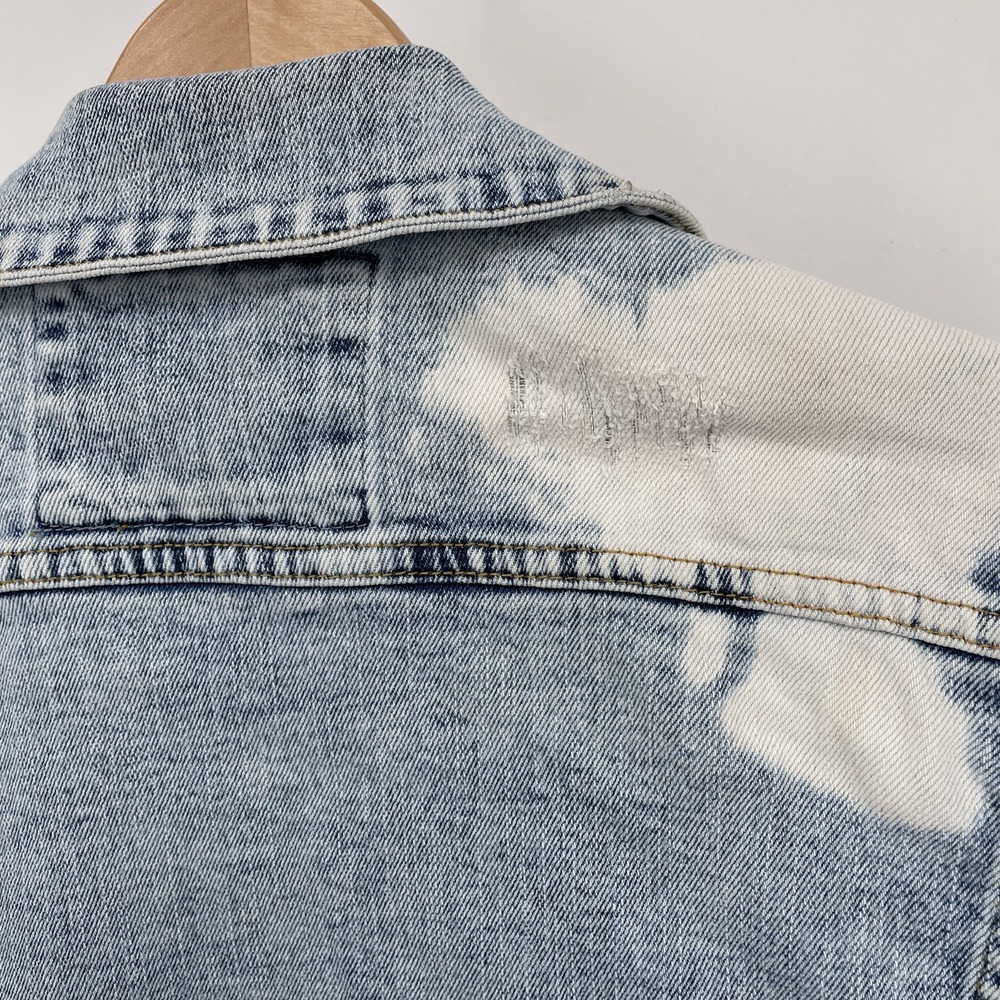 Akoo Oversized Distressed Denim Jacket Men's Size‎ M Floral Patches Metal Studs - Picture 9 of 16